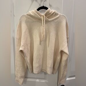 GAP Cream Knit Sweatshirt